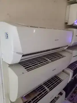 ac merk panasonic dan sharp