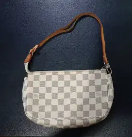 Tas Clutch mungil