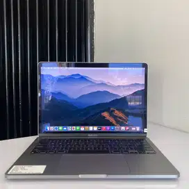 Macbook Pro 2020 RAM 8/500 GB Apple M1