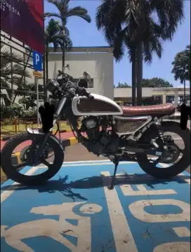 Honda Tiger Japstyle Scrambler 200cc