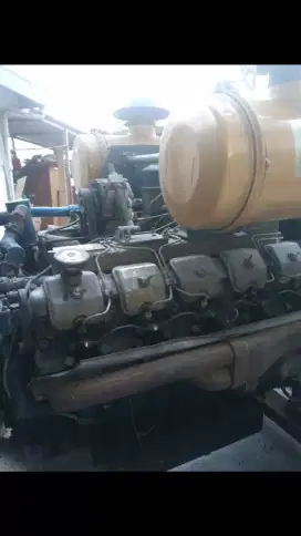 Genset Nissan turbo 300KVA gen.AVK ori