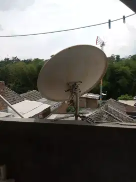 Parabola mini Garmedia chanell lenkap Tv clink tanpa semut