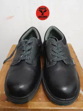 Sepatu pria bacau safety shoes