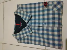 Baju lengan pendek gaya abg preloved kondisi terawat