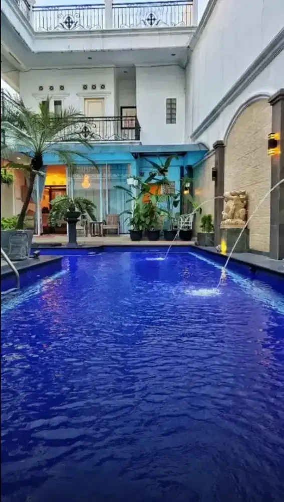 RUMAH MEGAH PLUS KOLAM RENANG DI JATIASIH Serasa Tinggal di VILLA
