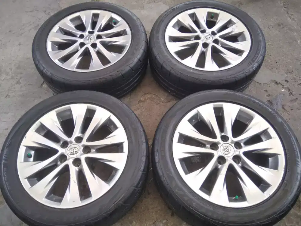 VELG toyota alphard vellfire ring 18 sama ban