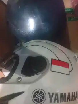 Helm fullface moto gp motogp yamaha indonesia putih mint condition mcd