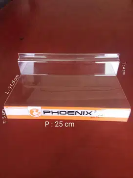 display / pajangan sepatu