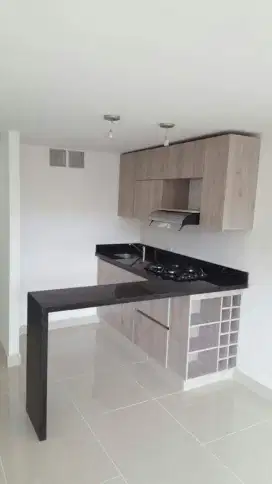 Kitchen set dan minibar minimalis