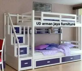 Tempat tidur tingkat
