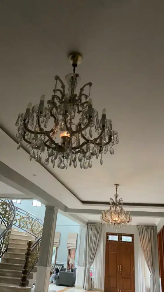 Menerima jasa pemasangan/service lampu hias gantung