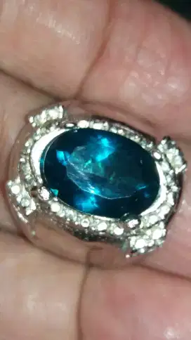 Jual Batu Cincin Permata Dark Green Topaz London Cutting Clean Good