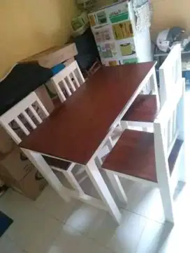 meja makan minimalis serbaguna 1 set di politure