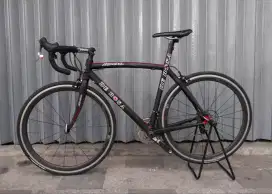 Sepeda Roadbike Derosa idol