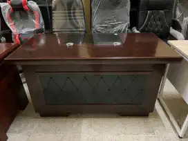 Meja Direktur / Meja Manager / Meja Kantor / Meja Kerja / Meja 22