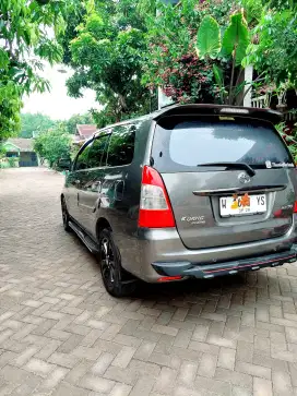 Jual Innova d4d 2009