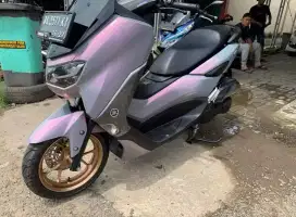 Pasang sticker motor mobil