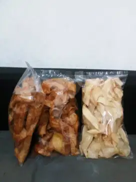 Keripik singkong pedas / original 200gr