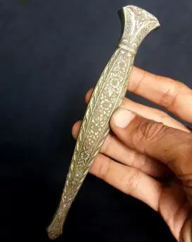 Handle pisau motif europe
