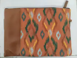 Pouch Starbucks X Ikat Indonesia Original