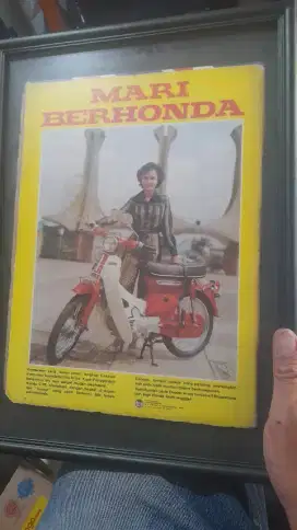 poster lawas honda bebek c 70  mari berhonda