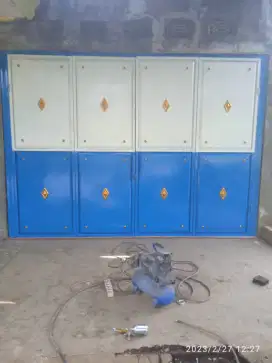 Pintu toko/garasi