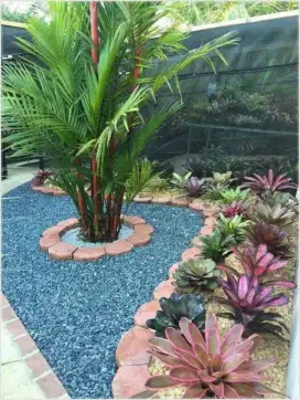 Tukang taman dan kolam ikan koi