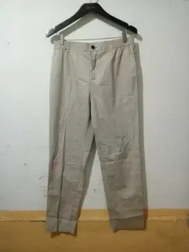 Celana chino wanita ME&CITY size M