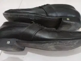 Sepatu Louis Vuitton Pantofel