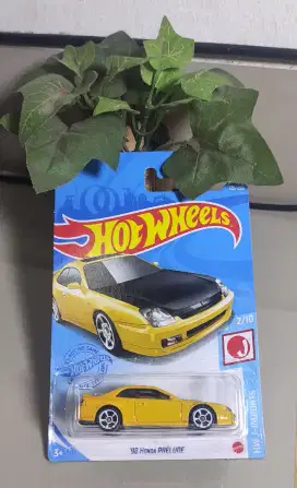 Hotwheels 98 Honda Prelude