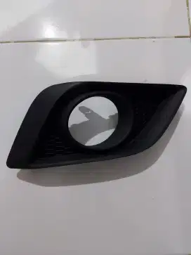 Frame Foglamp bemper depan grand livina