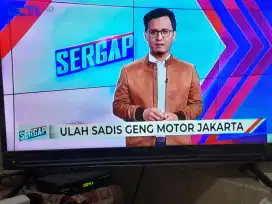 Tv sharp 32 inc dlm keadaan mulus tipe Lc32SA41011jarang di pakai_wh