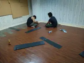 Jasa pasang Vinyl lantai kayu termurah