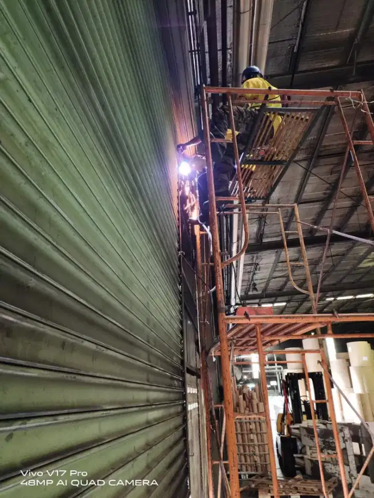 Jasa Rolling door kawasan industri