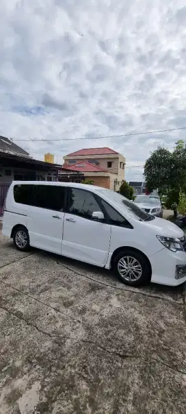 Serena Highway Star Autech