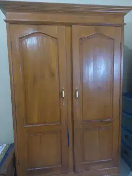 Jual Almari baju jati tua alusan