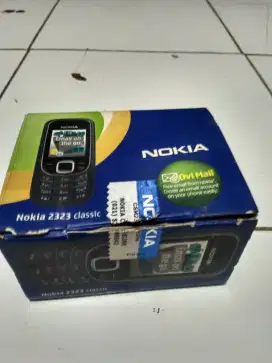 KARDUS HP Nokia jadul 2323 Classic