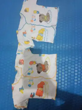 Baju bayi newborn