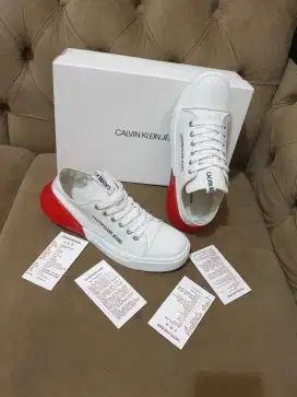 Mulus .authentic sepatu .sneakers calvin klein .CK size 40 .limitet