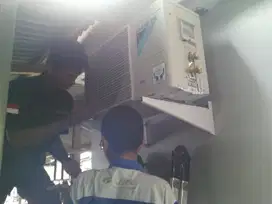 Jasa teknisi tukang servis service cuci AC Jogja bantul sleman