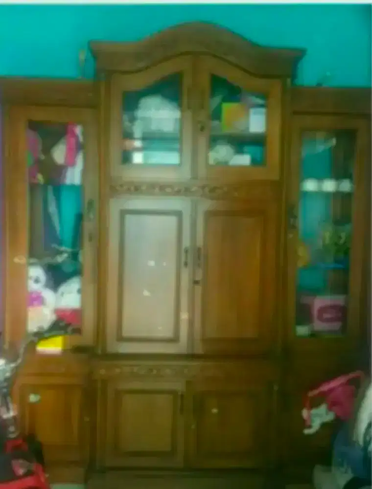 Lemari Jati kondisi apa adanya