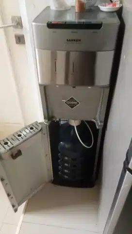 Dispenser Galon Minum