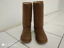 Sepatu Winter Wanita