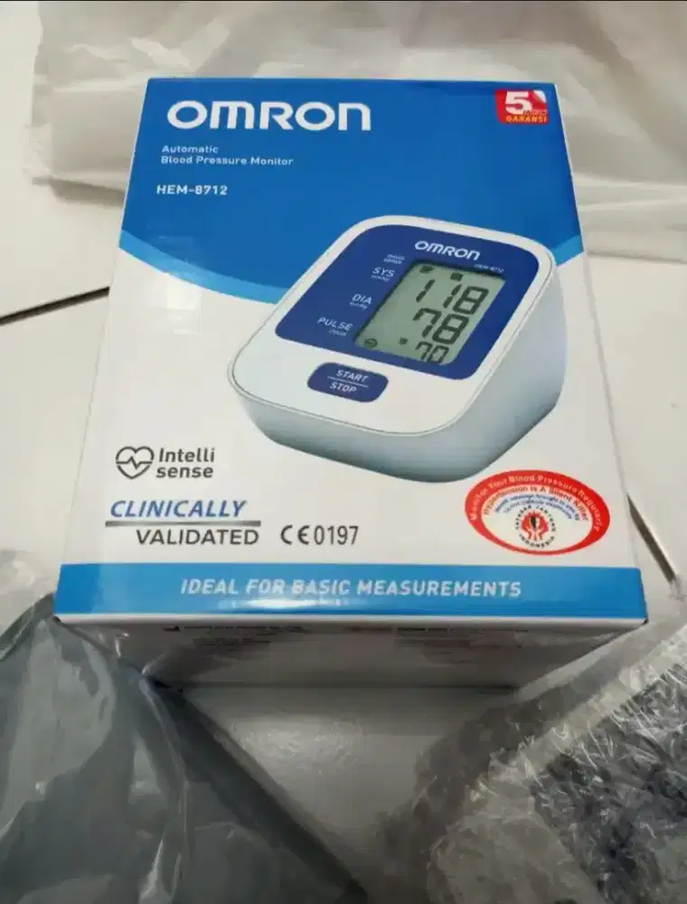 Tensi meter digital Omron HEM 8712