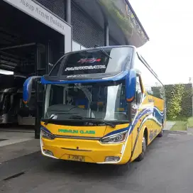 Sewa bus pariwisata surabaya