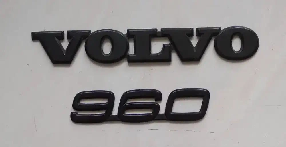 Emblem Volvo 960  - orisinil.