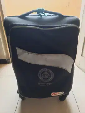 Koper hand carry kondisi ok sesuai foto lokasi sby utr dkt rs suwandi