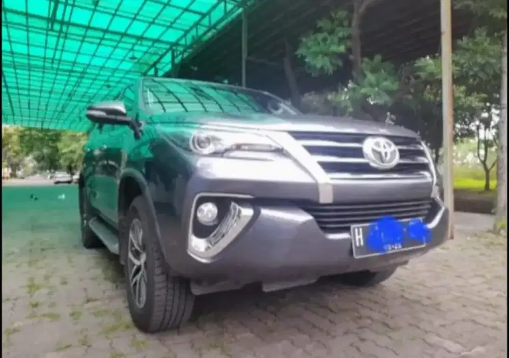 Toyota Fortuner VRZ 2.4 AT
