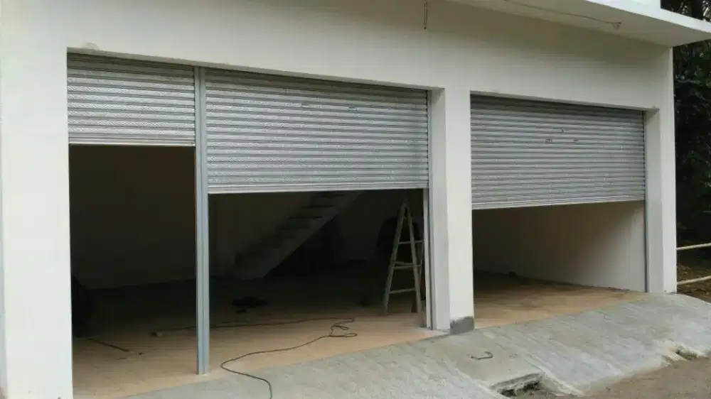 Rolling door galvanis