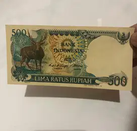 Uang Kertas Kuno 500 Rupiah Asli Tahun 1988.